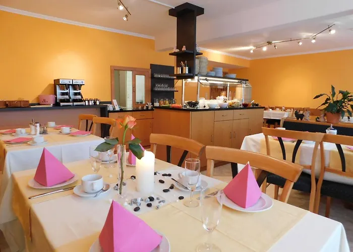 Zentral Hotel *